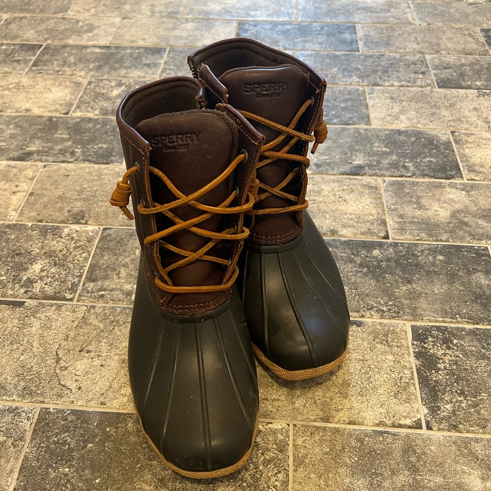 Women’s Sperry Duck Boots